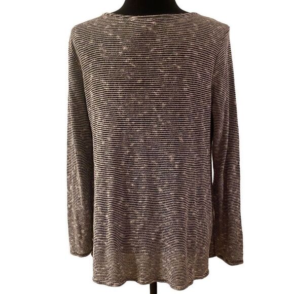 Gap Long Sleeve Black and White Striped Top‎ - Picture 4 of 11